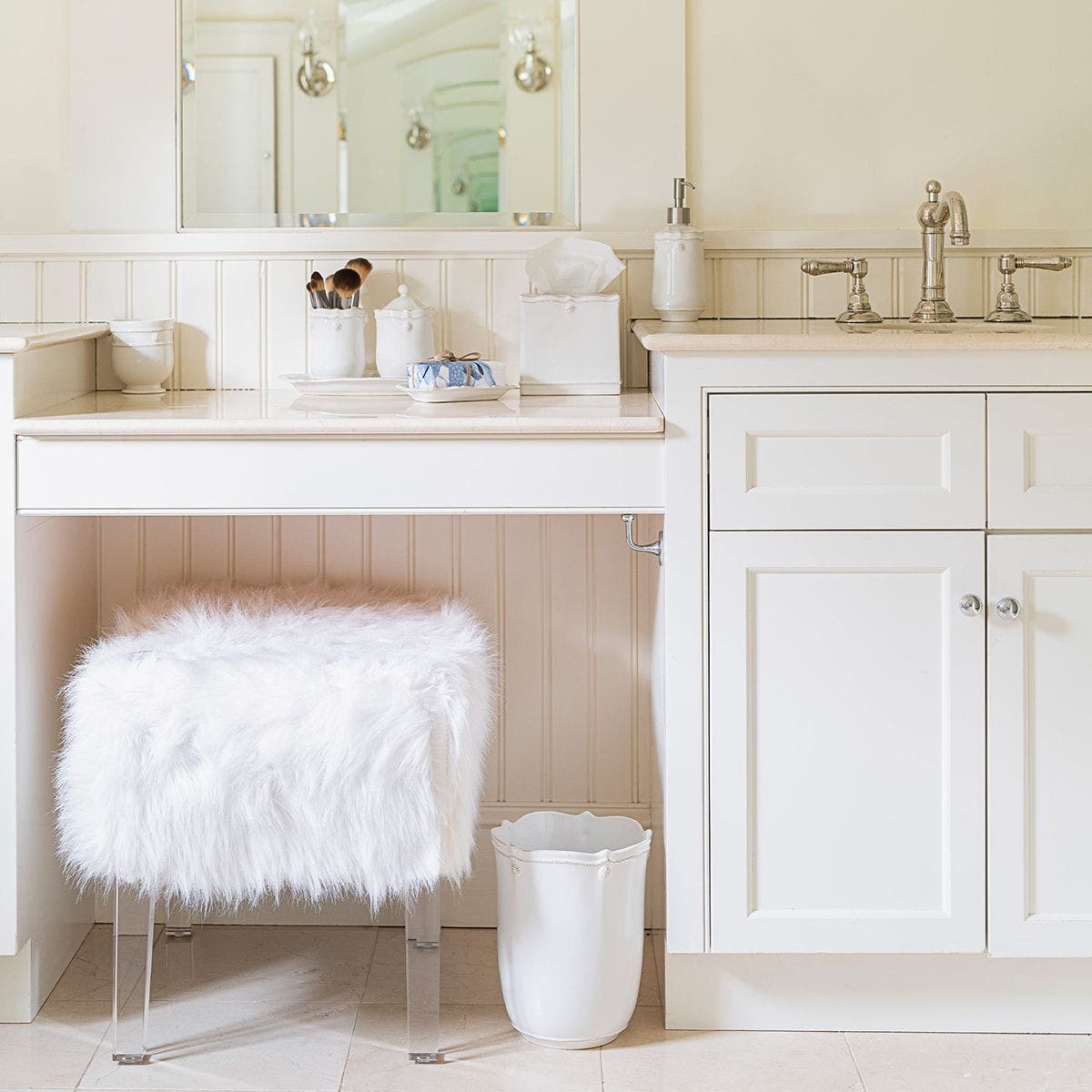 Berry & Thread Whitewash Soap/Lotion/Sanitizer Dispenser